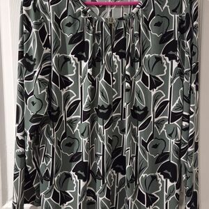 Liz Claiborne Green and Black Floral Blouse